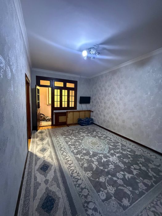 Продаётся 3-комнатная квартира, Чиланзарский район, 11 квартал