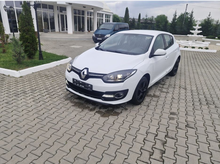 RENAULT Megane 2014 — imagine 2