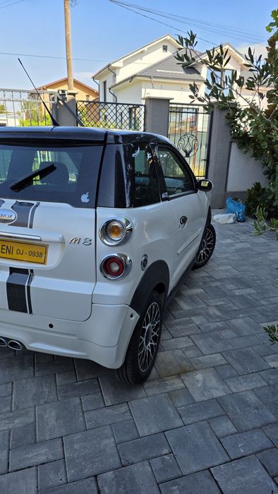 Vand MICROCAR M8 2013 -35390 km -ORIGINALI