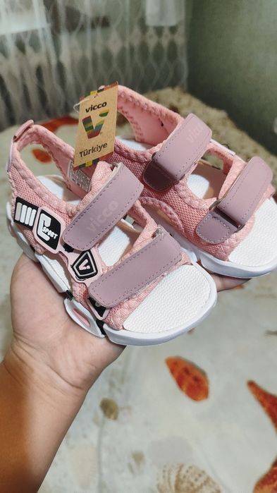 Босоножки для девочки