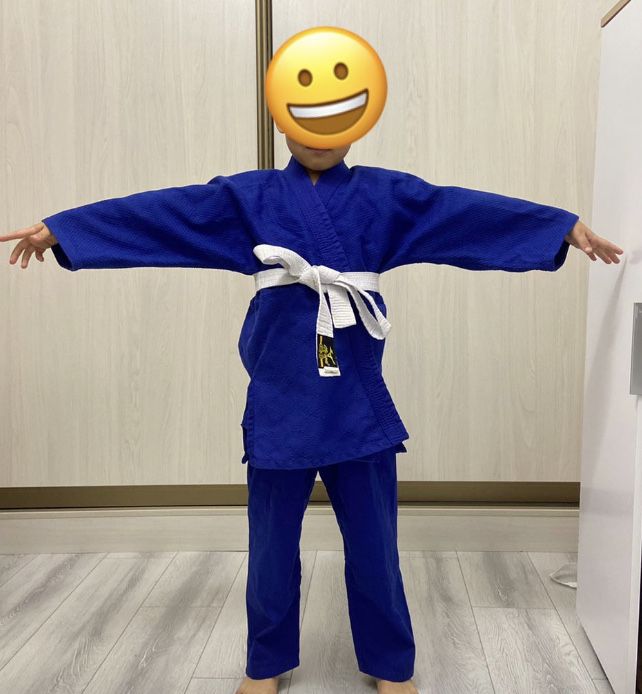 Спортивный костюм