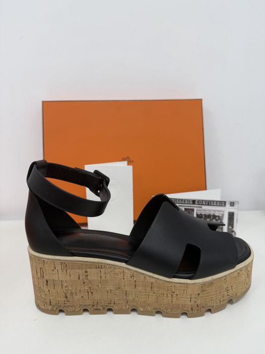 Нови сандали Hermes Paris, 40 номер