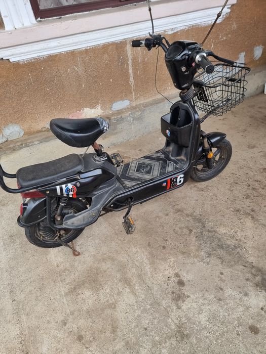 Scuter electric..