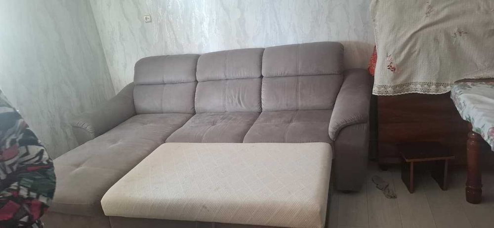 продается диван в хорошем состоянии