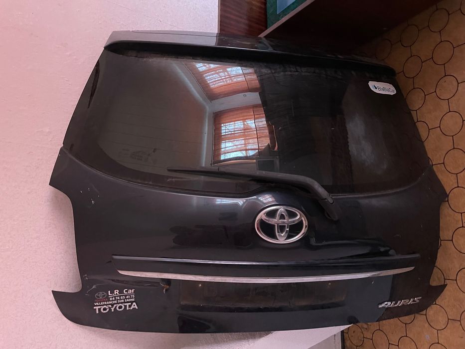 Заден Капак Toyota Auris фейслифт