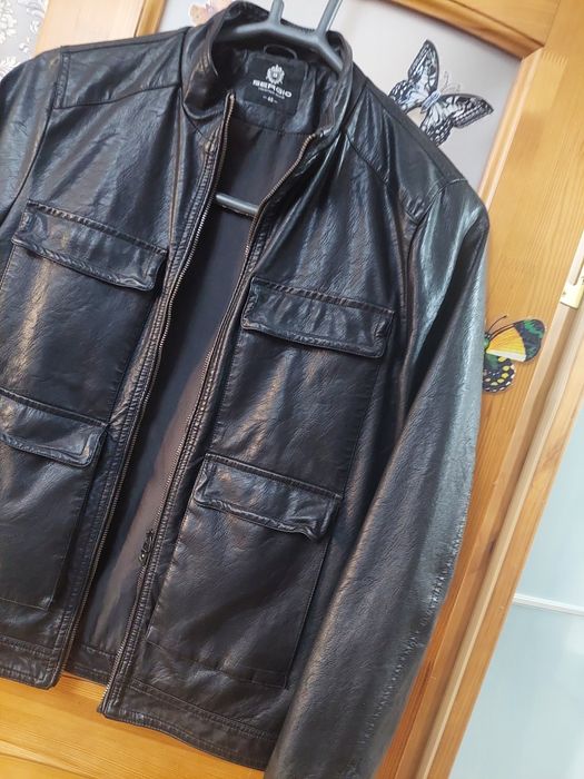 Мужской  кожаный  куртка.