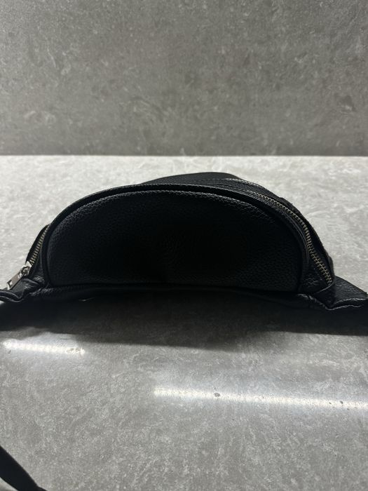 Borseta neagra imitatie piele