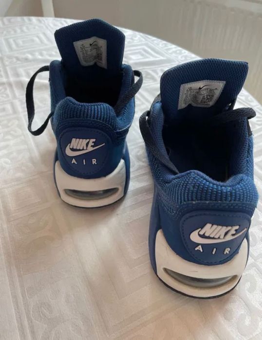 Adidasi Nike, mărime 36,5