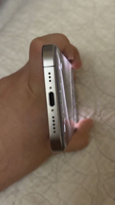 Iphone 15 pro sim+esim