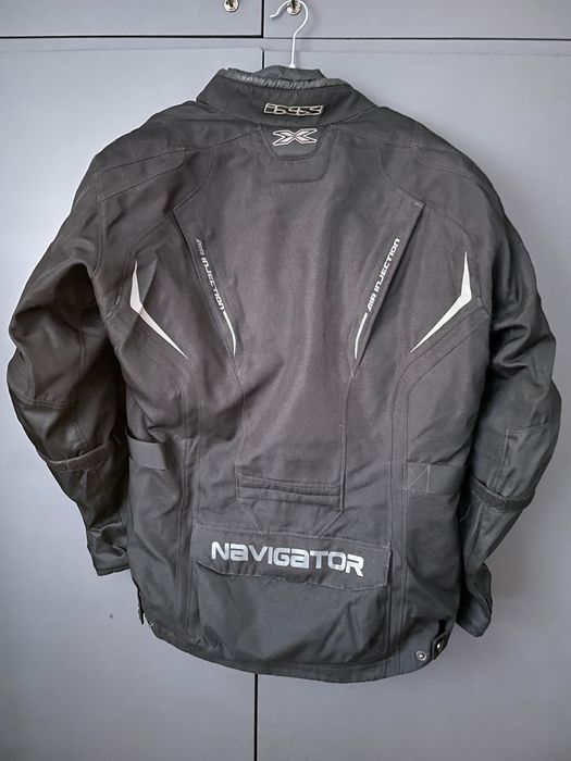 Яке IXS Navigator