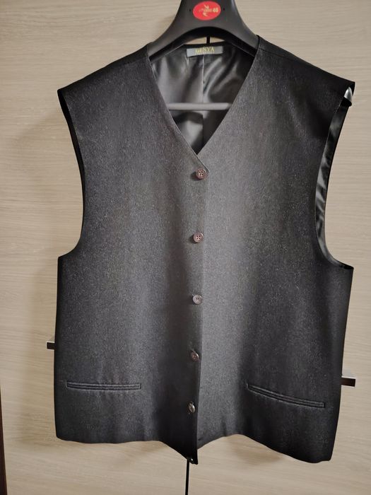 Costum pentru bărbați mărimea 54