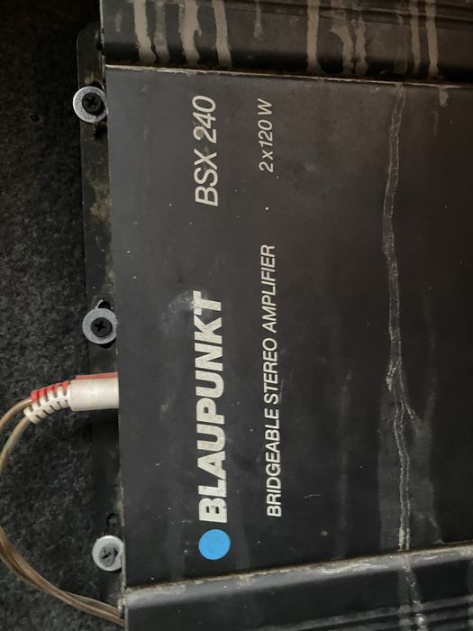 Бас каса с усилвател