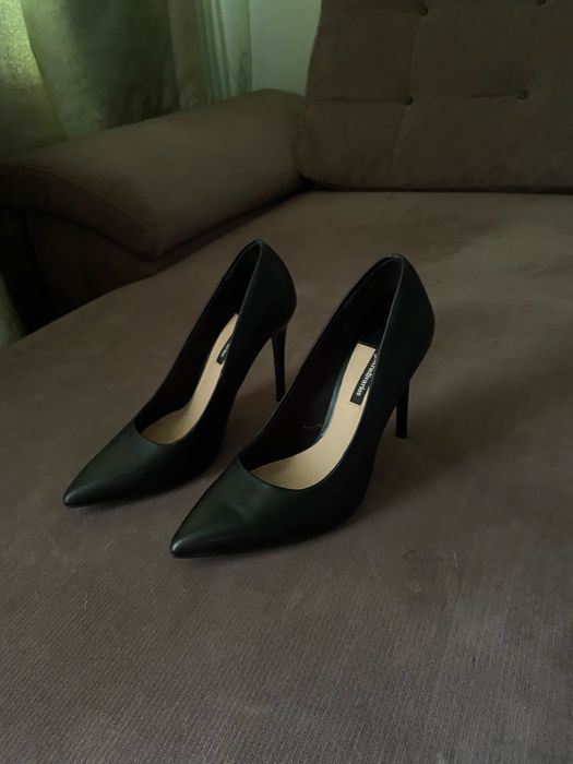 Pantofi eleganti cu toc