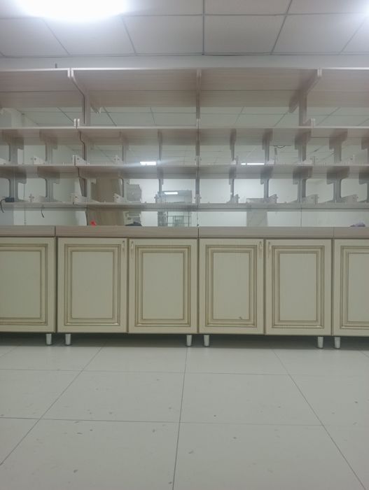 Витрины для конфетного отдела