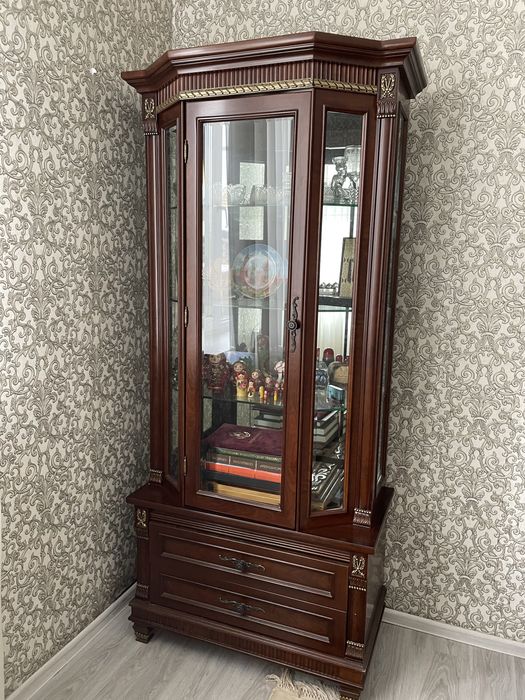 Продам стенку в гостинную