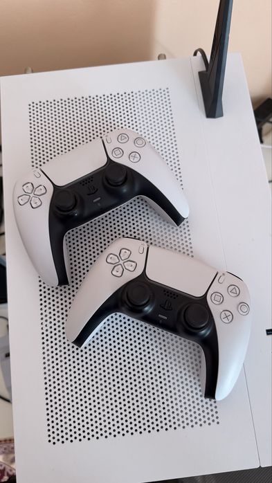 PS5 Slim с дисководом