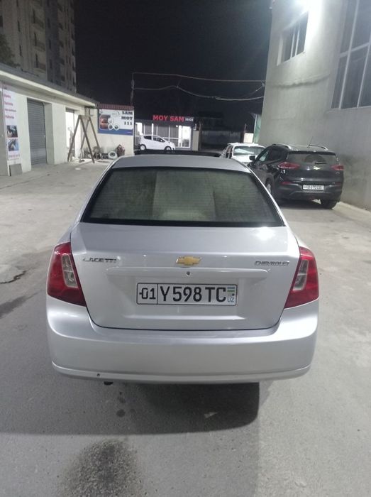 Chevrolet lacetti 1.6 avtomat