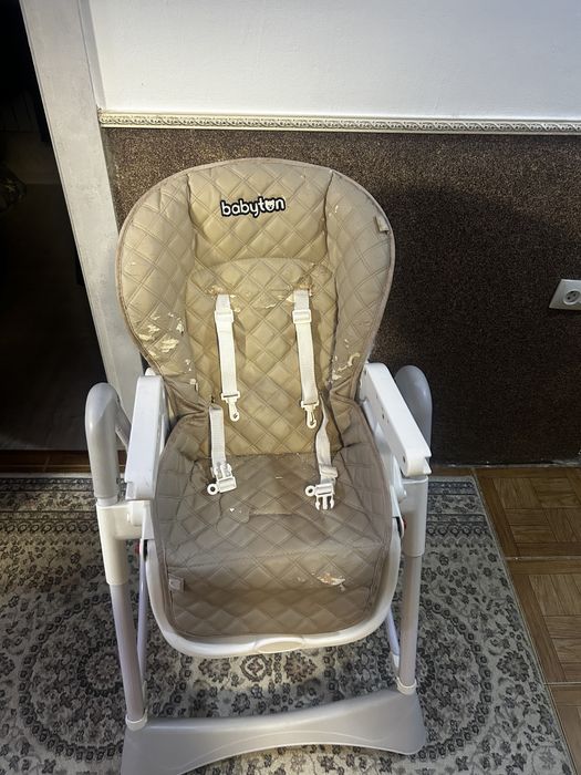 Продаю стульчик для кормления