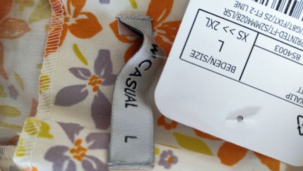 Рокля на цветя в жълто и оранжево