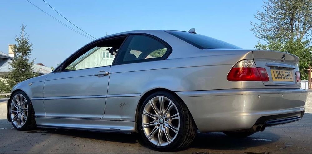 Dezmembrez BMW 330ci Automat 2005 M-Tech 2,Xenon,Recaro,motor 3.0i