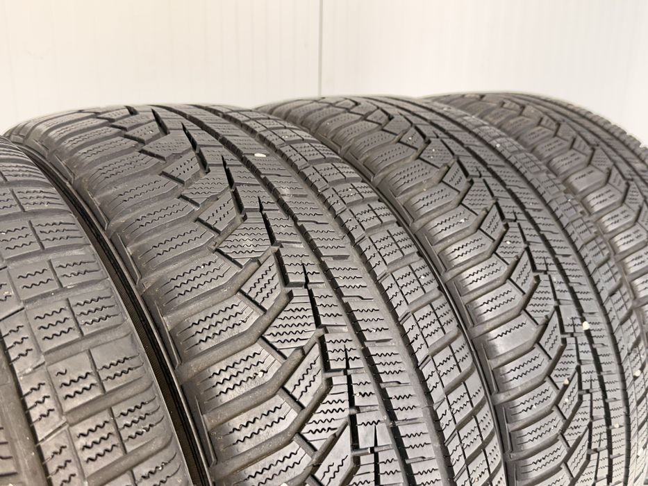 215/45/17 зимни гуми HANKOOK winter i*cept evo2