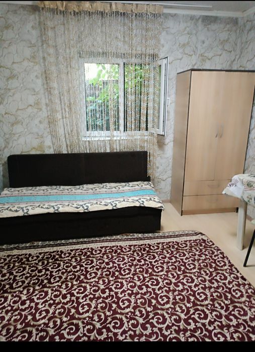 1 комнатная времянка.