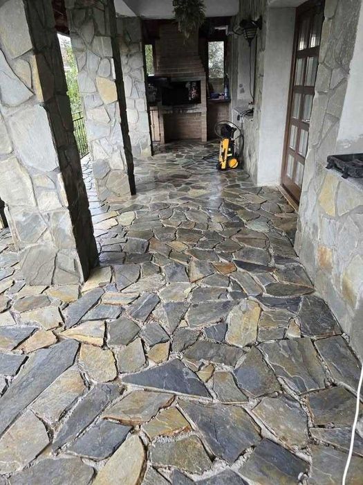 piatra naturala de munte si montaj profesional