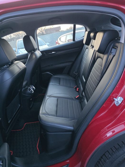 ALFA ROMEO  STELVIO 2,2 JTDM  AN 2018 EURO 6 Posibilitate rate