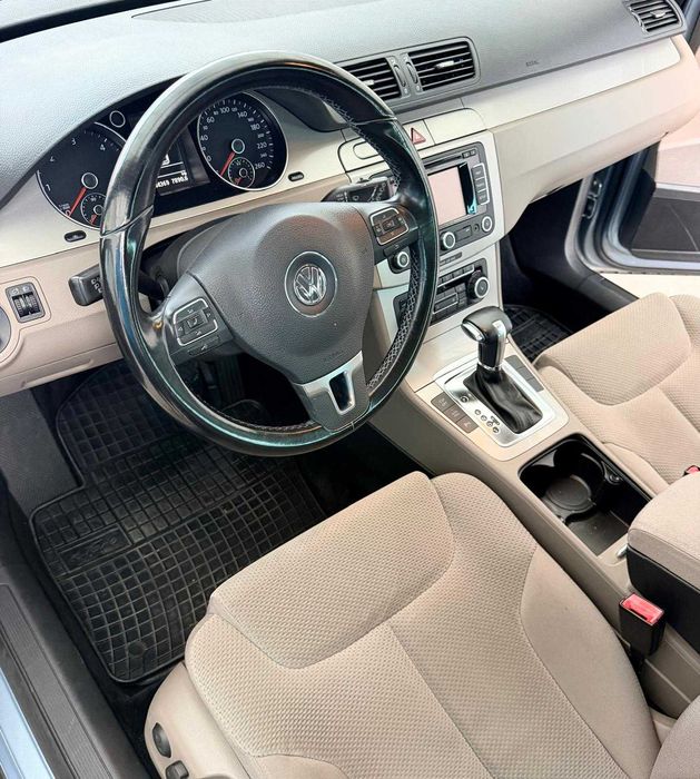 VOLKSWAGEN Passat 2010 — imagine 5