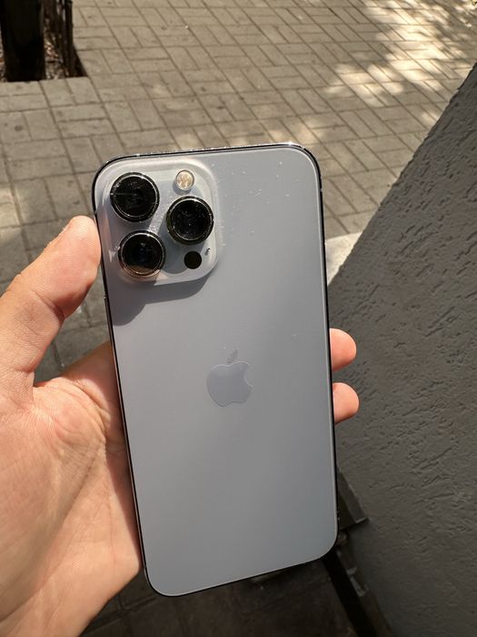 vand iphone 13 pro max