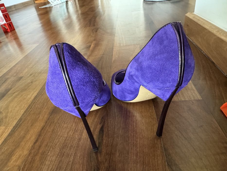 Pantofi cu toc deschisi Casadei originali