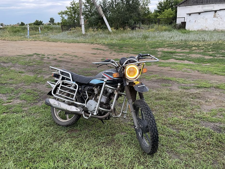 Продам мотоцикл 200 куб