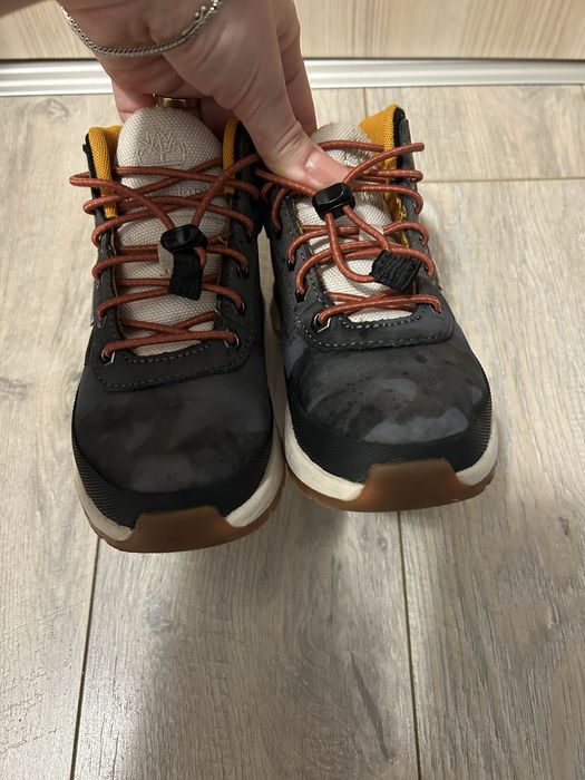 Bocanci timberland nr 31