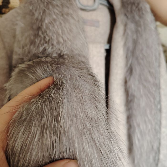 Кашемировое пальто с натуральным мехом. Производство Турция, бренд Alb