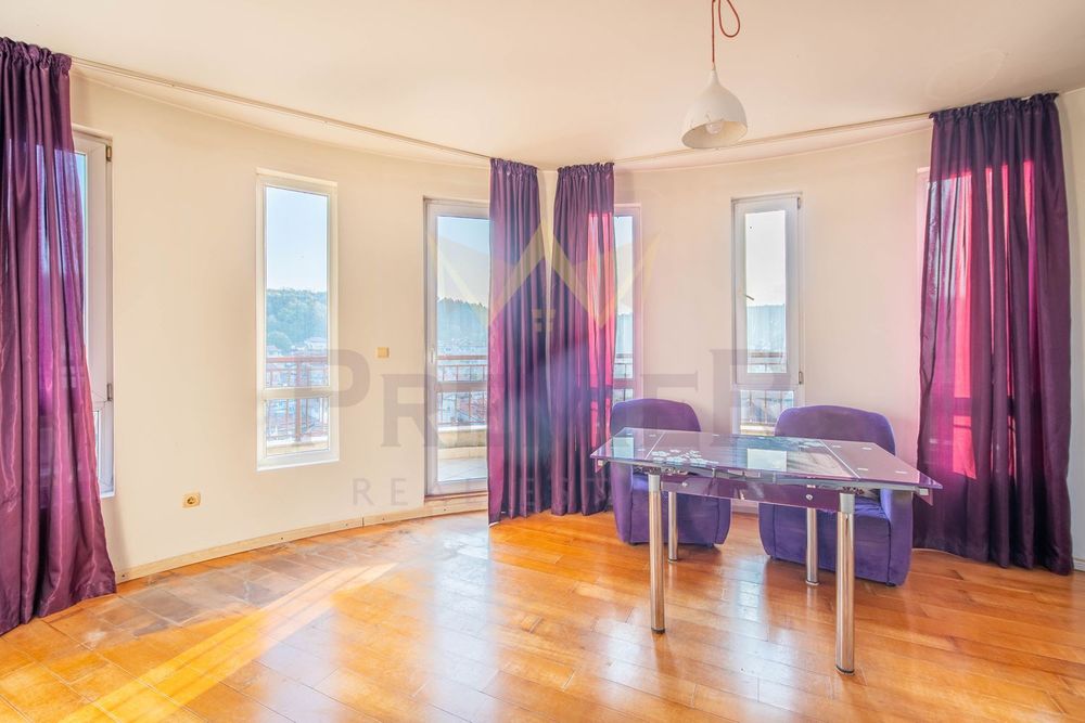 Продава се Двустаен апартамент в Варна, Аспарухово - 132 кв.м за 1340 €/кв.м - Снимка #4