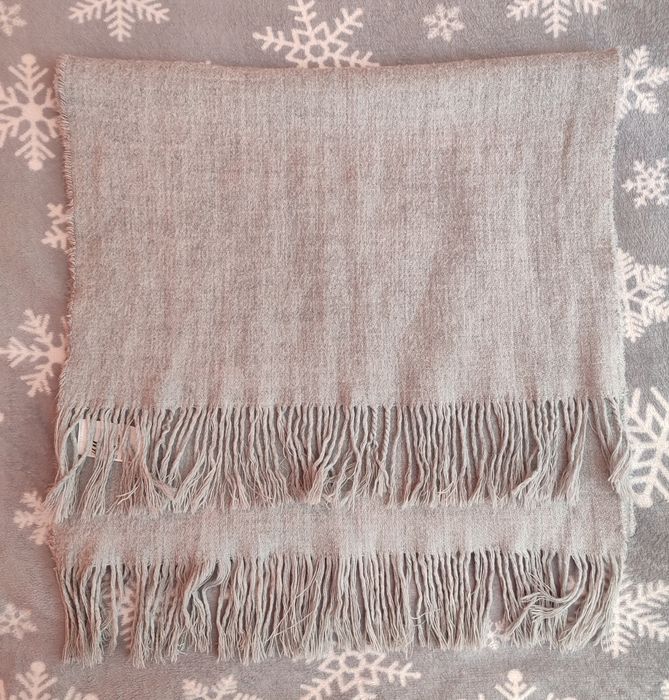 Дамски шалове по 5 €