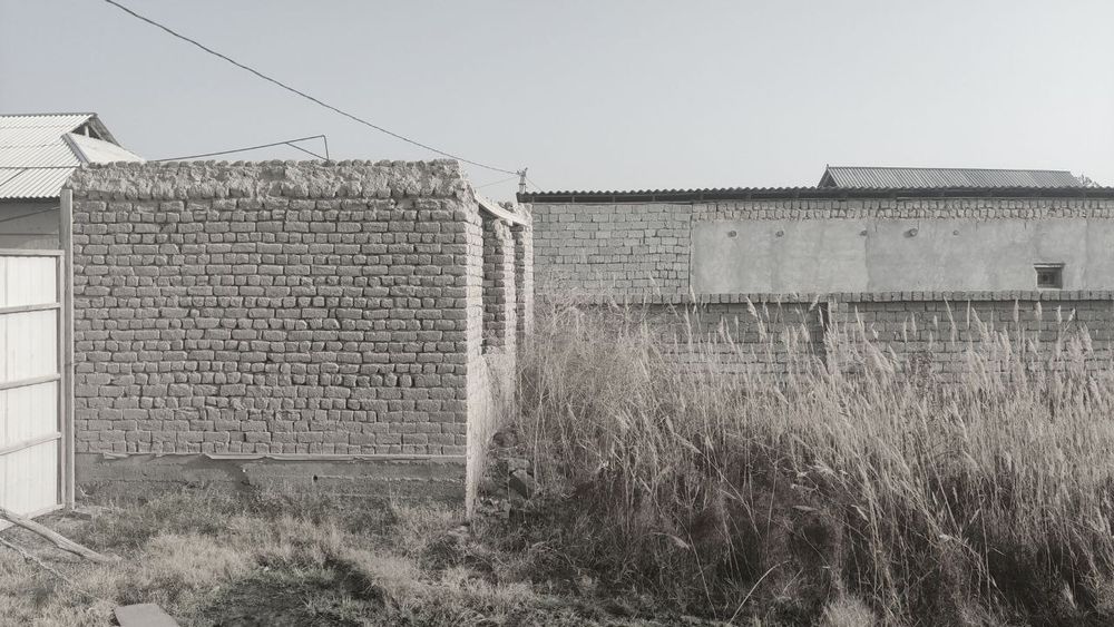 4 xonali uy sotiladi