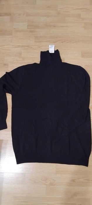 Maleta,de calitate barbati L/42/44,cu eticheta