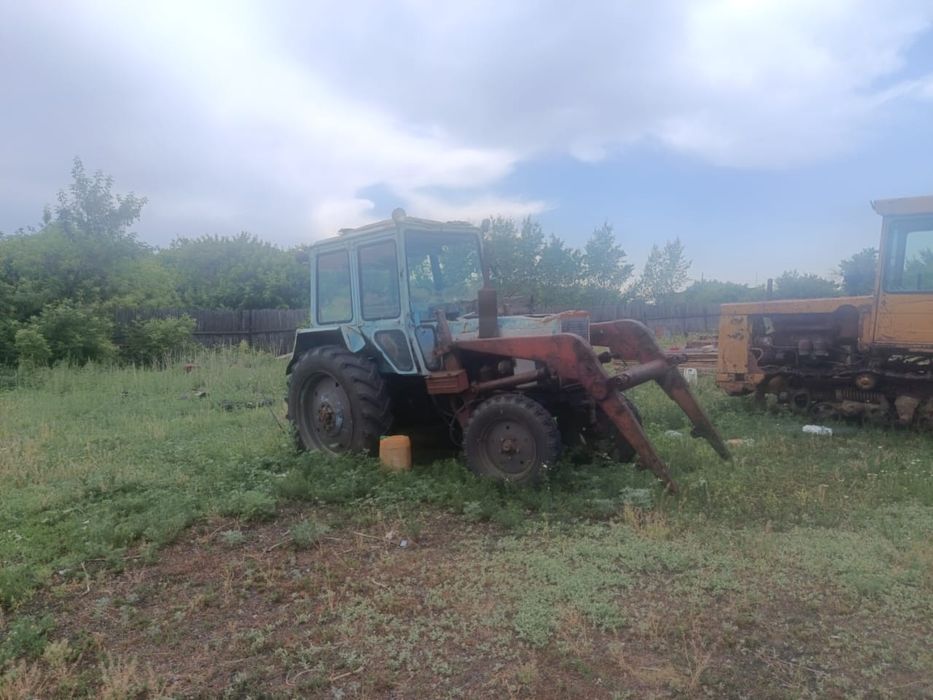 Продам мтз 80,вагончик