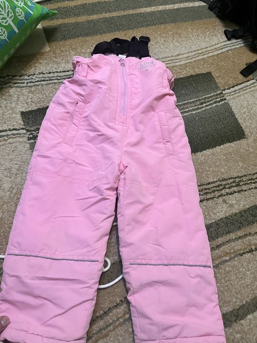 Продам полукомбинезон для девочки