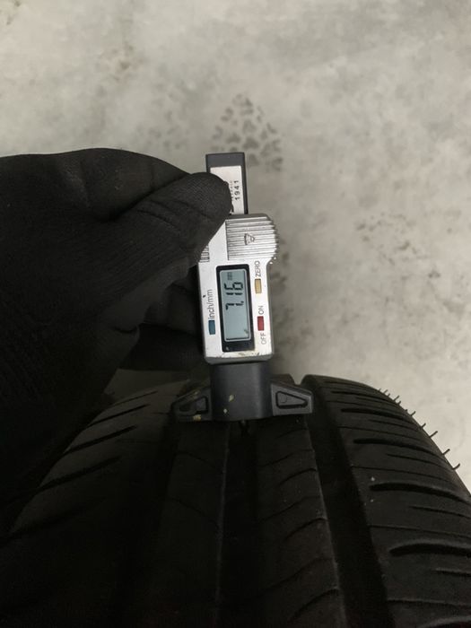 Set4 anv vara 185/60/15 Michelin/Bridgestone