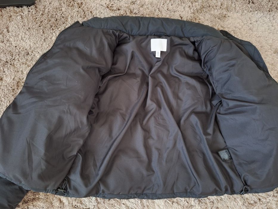 Geaca groasa iarna superba H&M mar. M, neagra, croi patrat, noua fara eticheta