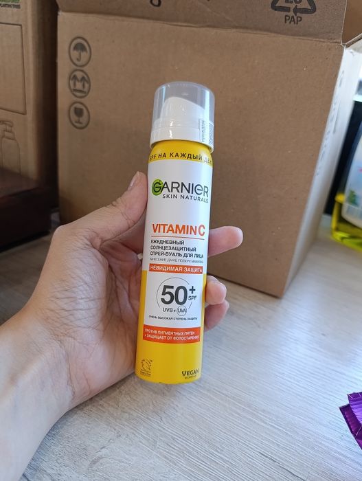 Garnier Skin Naturals «Витамин С» с SPF 50+ 75мл