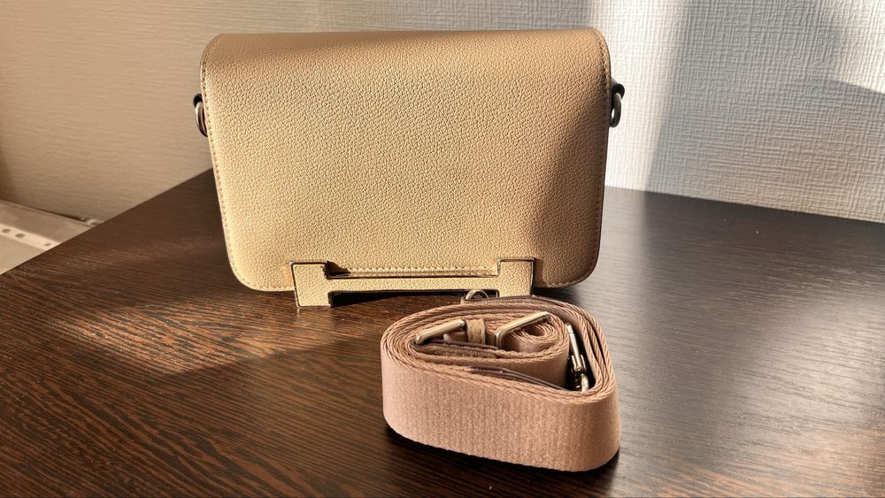 Продам сумку от фирмы serginetti