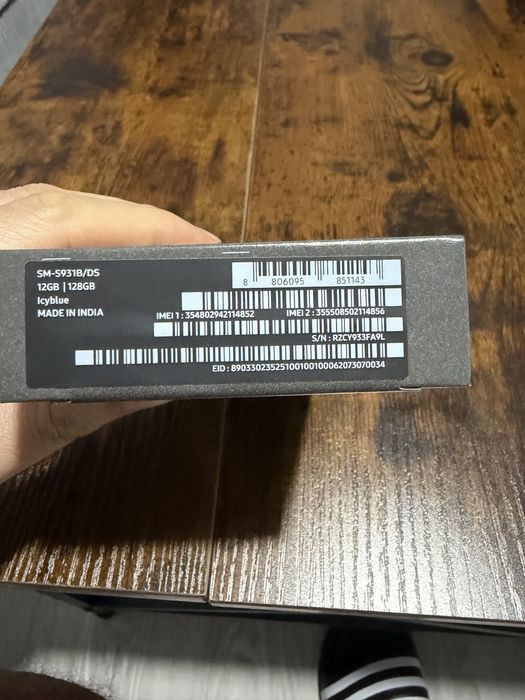 Samsung S25 12 gb/128gb Icyblue Nou Sigilat!!