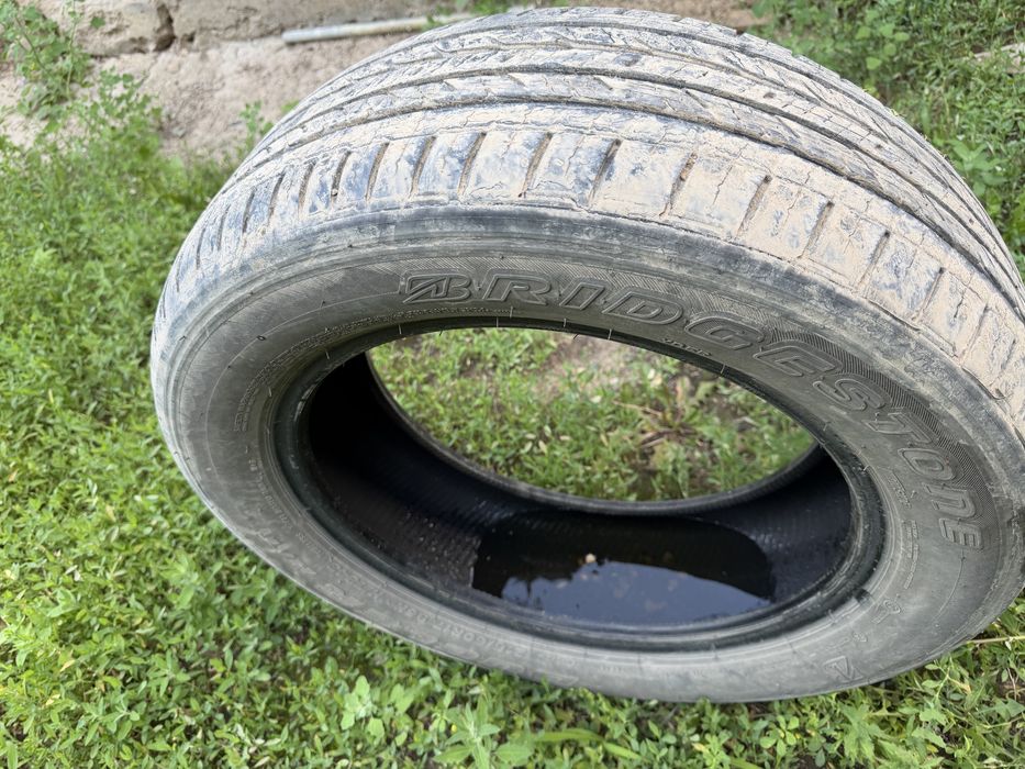 Продам бу шины 215/60/17 размер