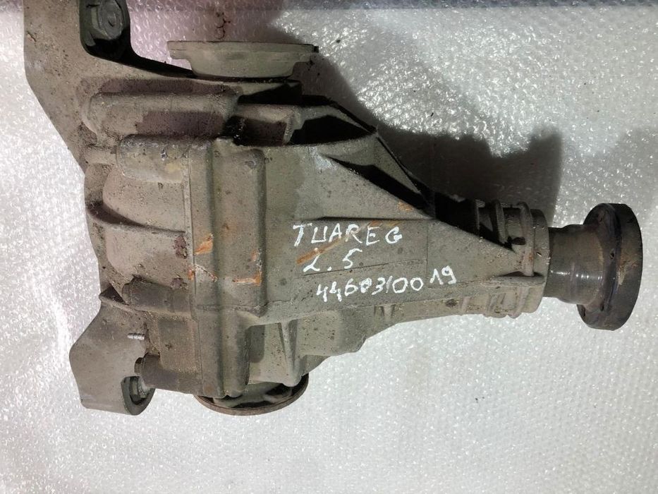 Diferential spate Volkswagen Touareg 4460310018