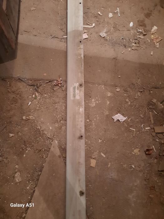 Уровень строительный