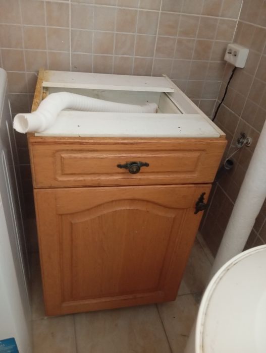 De vanzare corpuri bucatarie lemn masiv