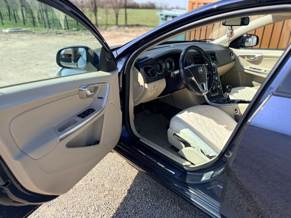 Volvo s60 2011 163cp